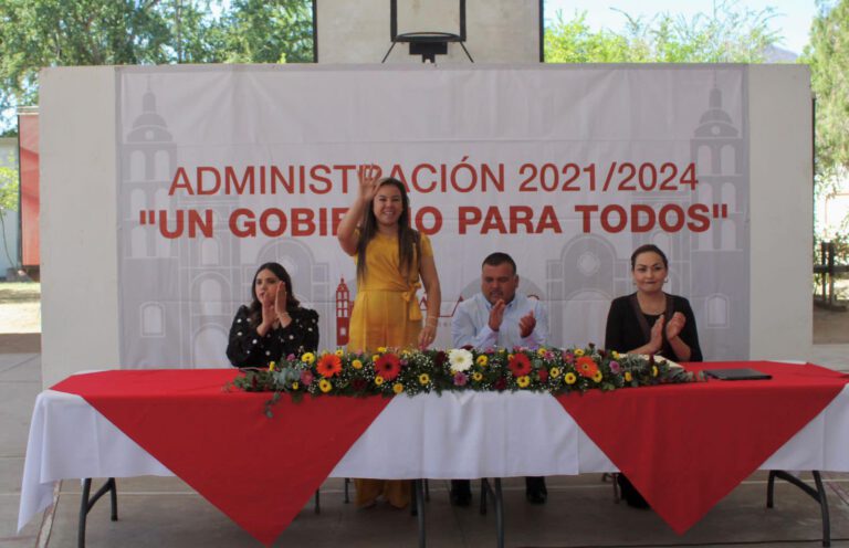 REALIZAN BODAS COLECTIVAS EN SISTEMA DIF MUNICIPAL