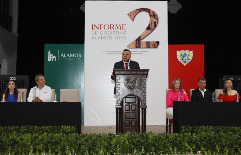 RINDE SU 2DO INFORME DE GOBIERNO ALCALDE DE ÁLAMOS VÍCTOR BALDERRAMA