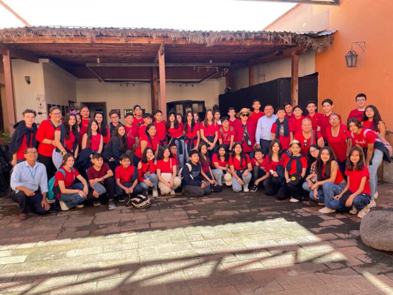 Celebran trigésima novena edición del Museo Costumbrista de Sonora con alegre serenata y exposición fotográfica