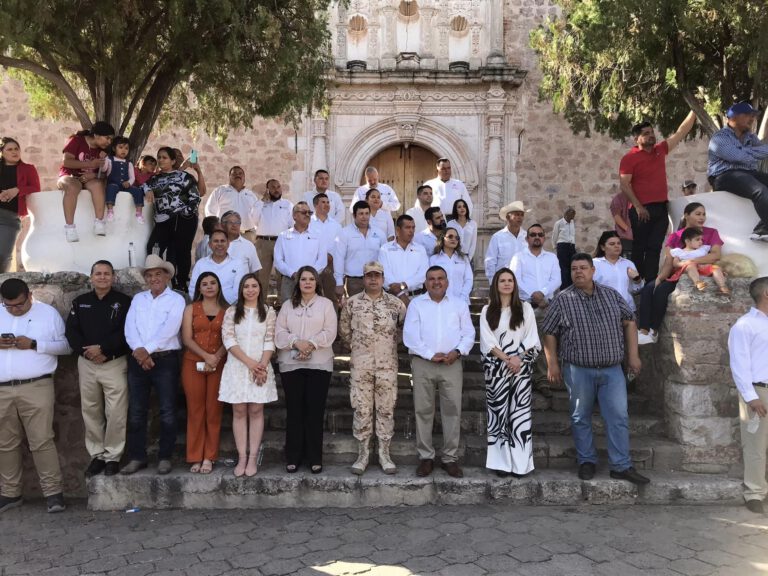 CONMEMORAN EL 113 ANIVERSARIO DE LA REVOLUCIÓN MEXICANA CON VISTOSO DESFILE Y CEREMONIA CÍVICA EN ÁLAMOS