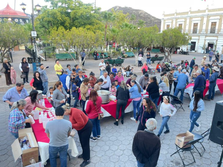 CELEBRAN EN ÁLAMOS EL DÍA DE LA CANDELARIA CON TRADICIONALES TAMALES