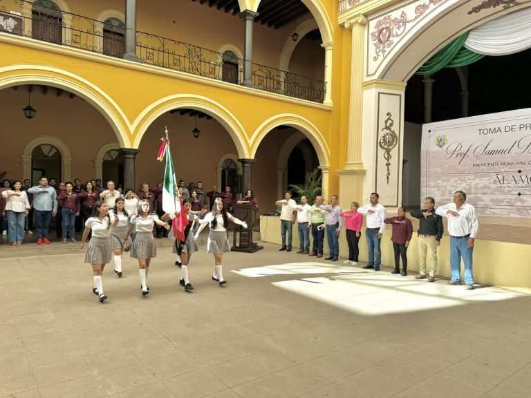 SE LLEVA A CABO ÚLTIMA CEREMONIA CÍVICA DEL MES PATRIO