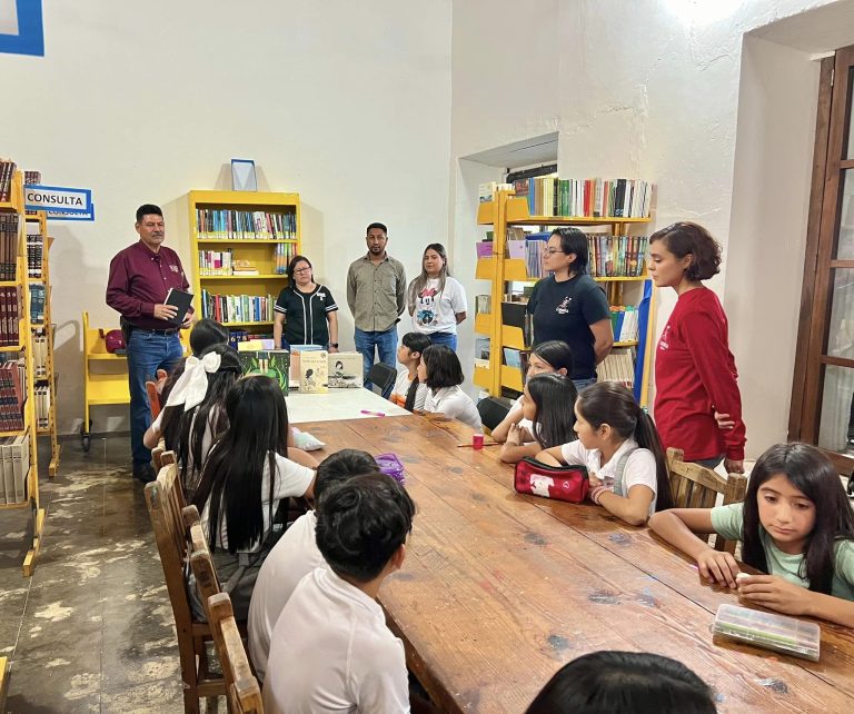 EXITOSO TALLER “RESIGNIFICAR MEMORIAS PARA CONTAR MI HISTORIA” SE REALIZA EN ESCUELAS PRIMARIAS DE ÁLAMOS.