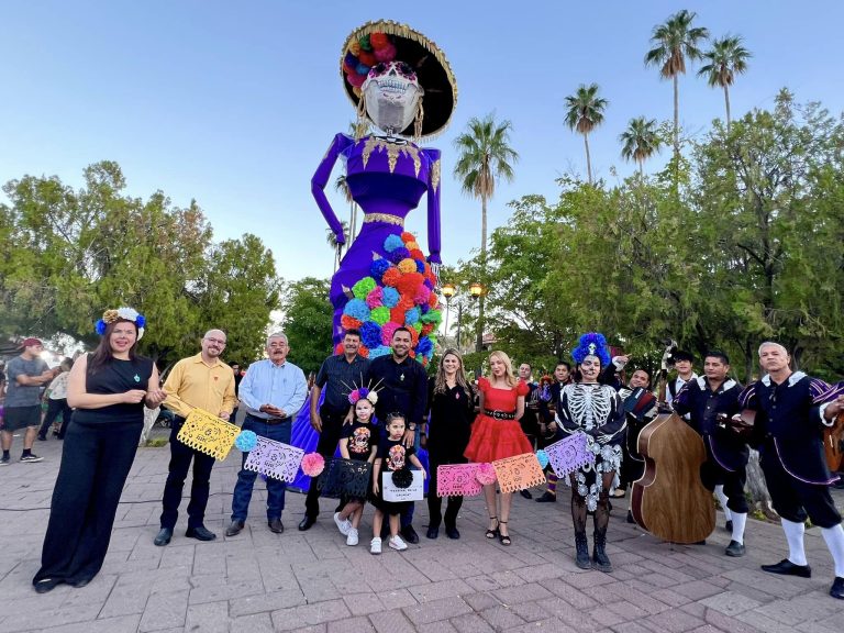 INAUGURAN EN ÁLAMOS EL “FESTIVAL DE LA CALACA 2024″: UNA CELEBRACIÓN DE TRADICIÓN INSPIRADA EN UNA IDEA MONUMENTAL