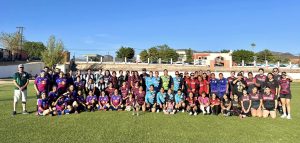 GRAN DOMINGO DEPORTIVO DE SOFTBOL Y FÚTBOL FEMENIL EN ÁLAMOS REÚNE A LA COMUNIDAD EN UNA JORNADA DE SANA COMPETENCIA Y CONVIVENCIA