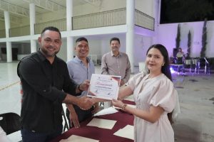 CELEBRAMOS A QUIENES SIEMPRE RESPONDEN AL LLAMADO