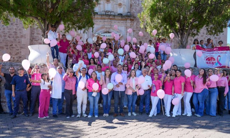 CORAZONES UNIDOS EN CAMINATA ROSA🩷